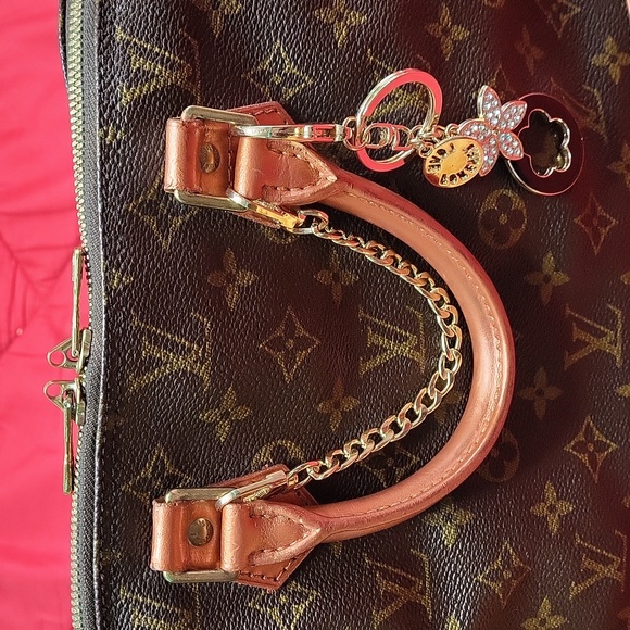 ππHOST PICK ππ  π― Authentic Louis Vuitton Alma ***FINAL PRICE*** - Picture 3 of 15